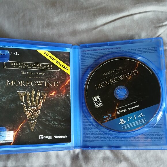THE ELDER SCROLLS ONLINE MORROWIND PLAYSTATION 4 BETHESDA NM CONDITION - Picture 3 of 4